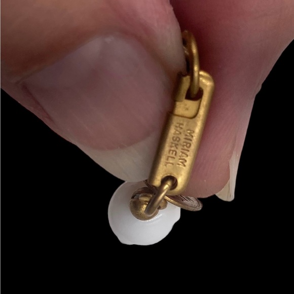 Vintage Signed Miriam Haskell Long Milk Glass Bead Necklace - Picture 5 of 5